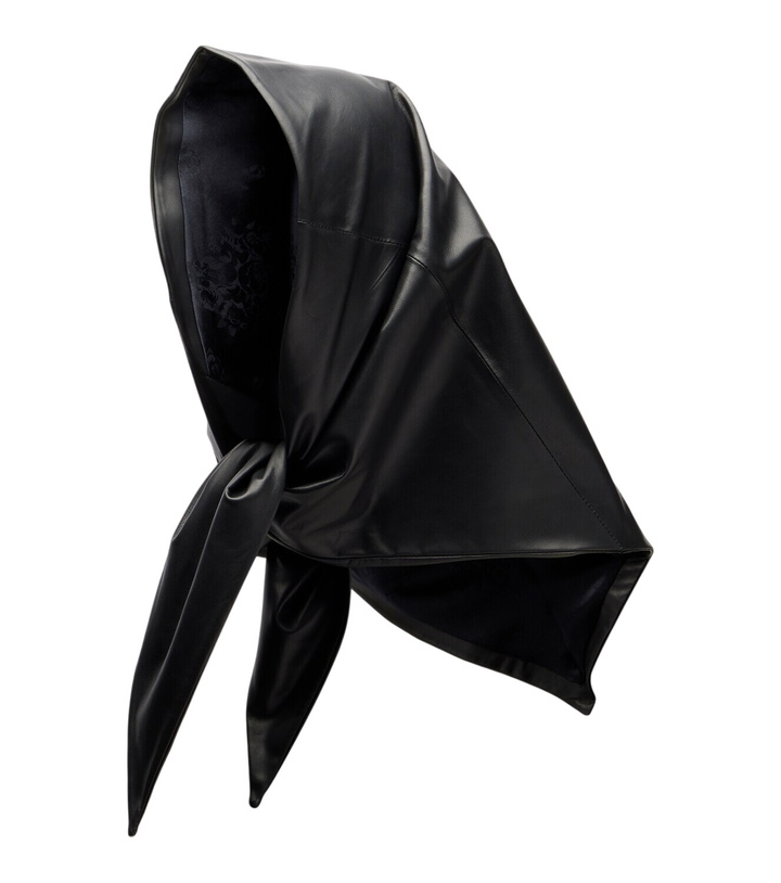 Photo: Magda Butrym Leather scarf