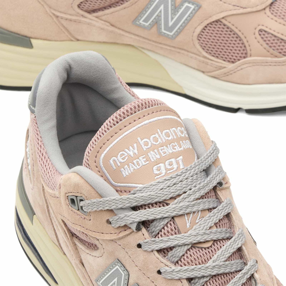 New Balance 991v2 Sneaker in Mahogany Rose/Silver