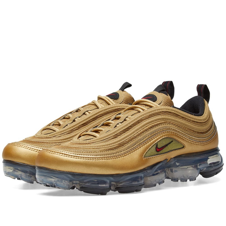 Photo: Nike Air VaporMax '97 Gold