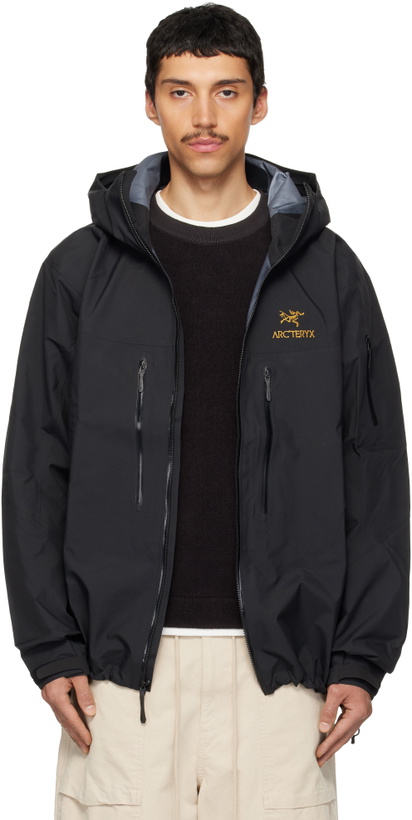Photo: Arc'teryx Black Alpha SV Jacket
