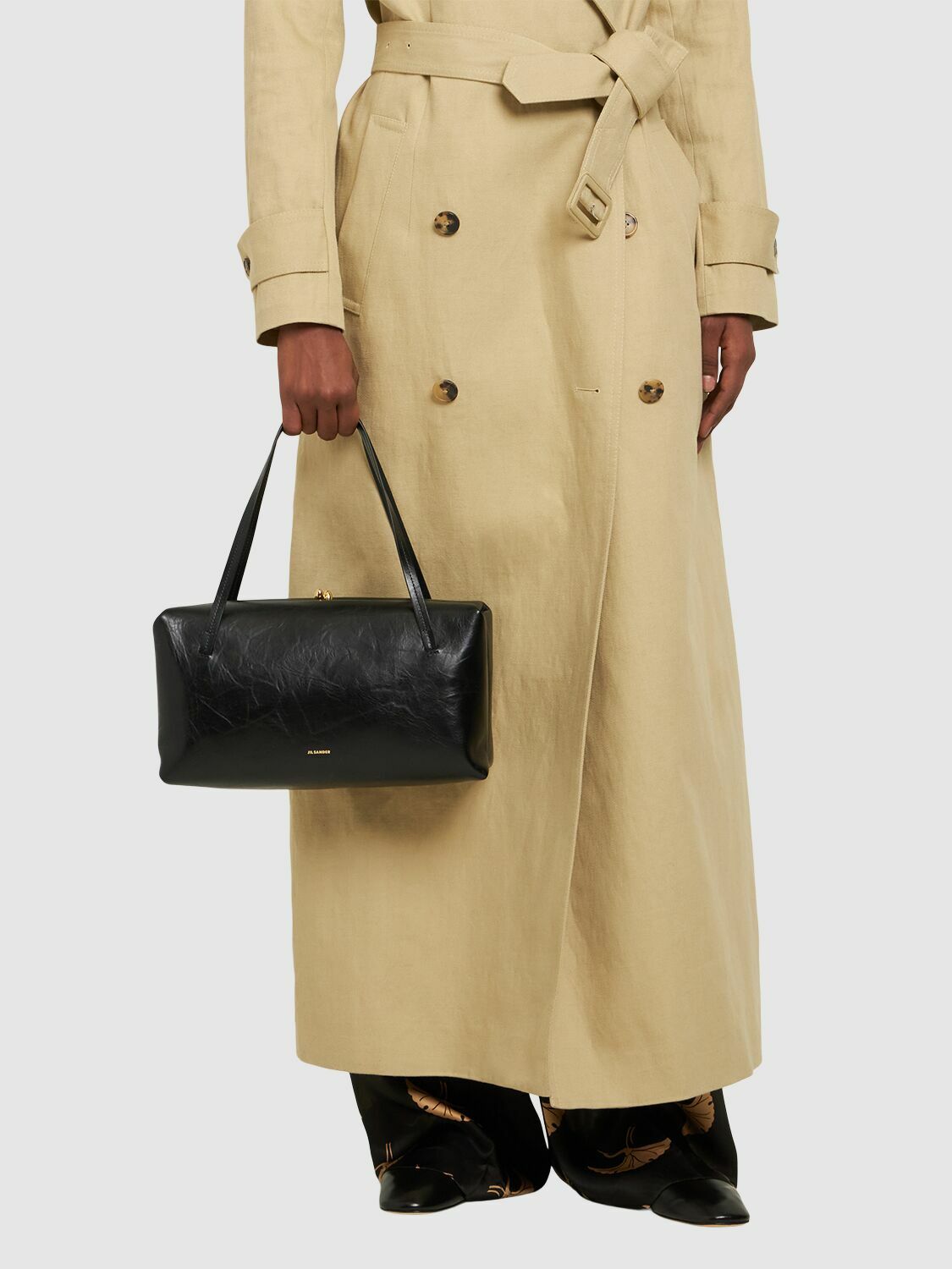 Jil Sander★ミディアム ゴジ ショルダーバッグ Medium Goji Bag Jil Sander Medium Leather Goji Pillow Shoulder Bag | Harrods US