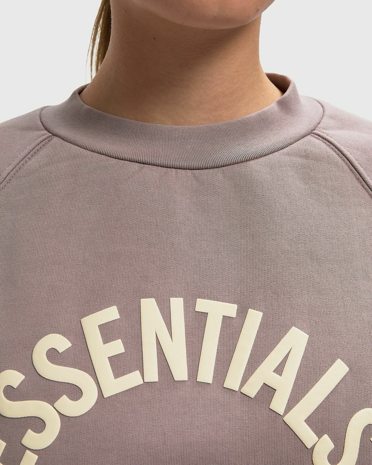 WMNS CAMPUS 90S CROPPED RAGLAN CREWNECK