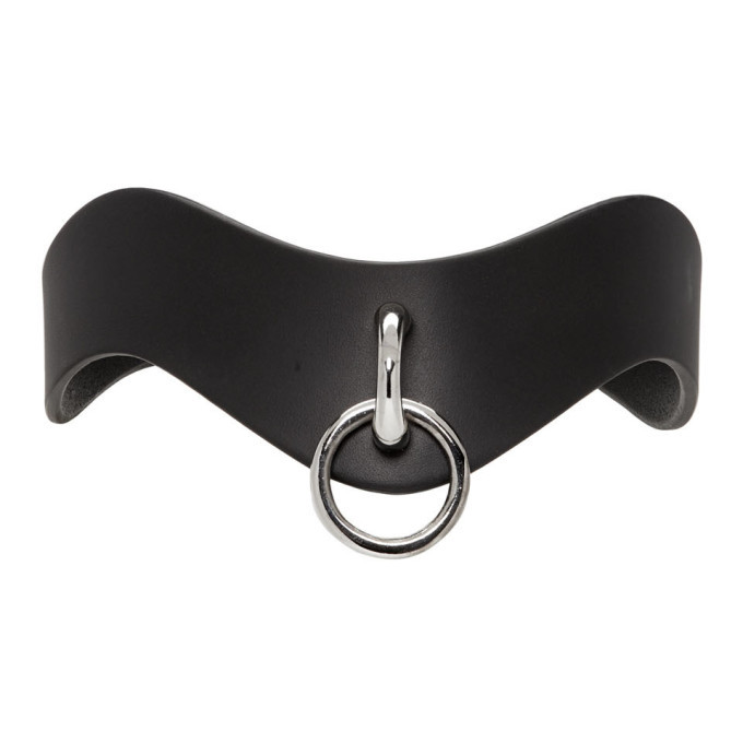 Photo: Fleet Ilya Black Slim O-Ring Collar