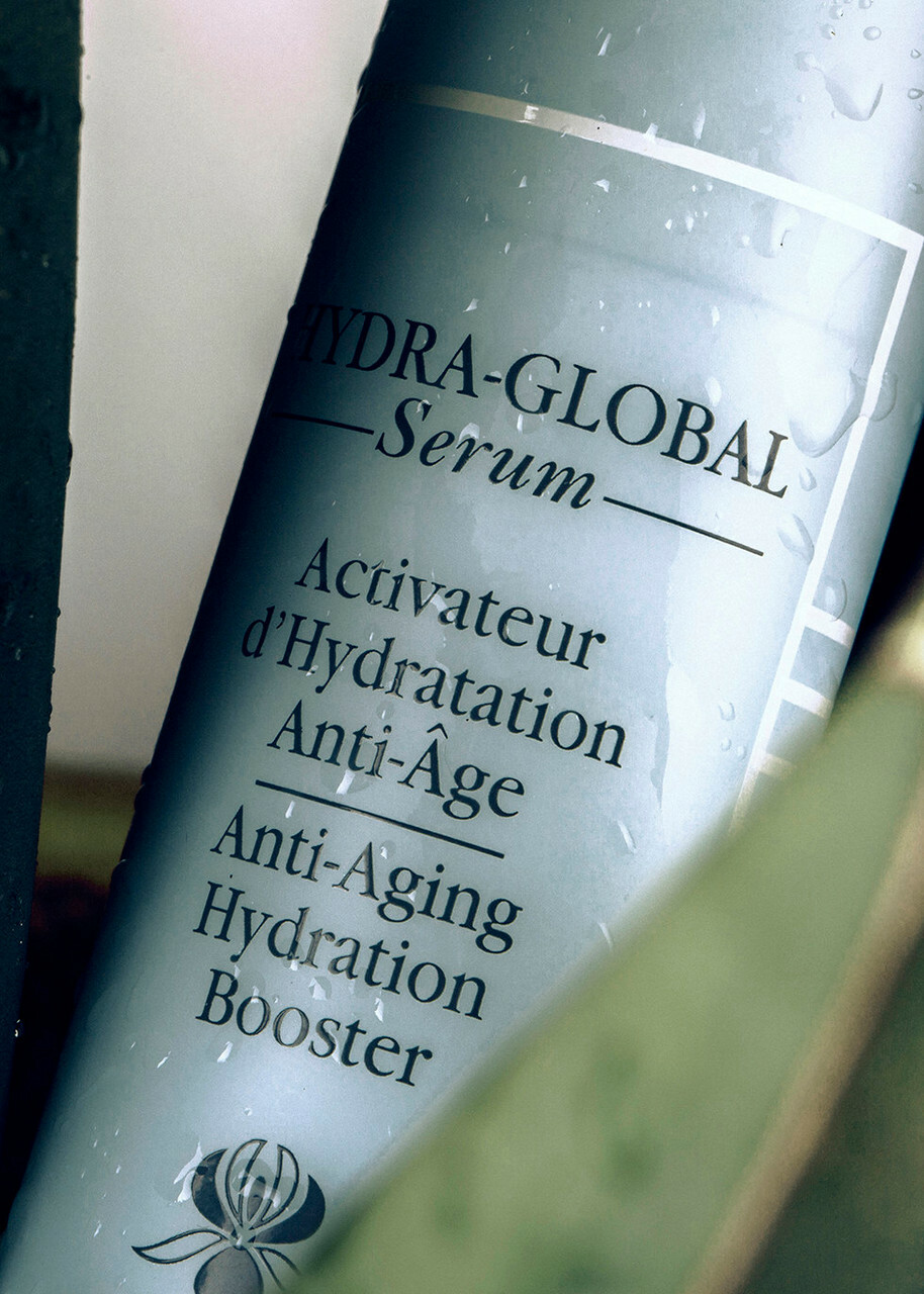 Sisley Hydra-Global Serum - Moisturizing Anti-aging Facial Serum 30ml