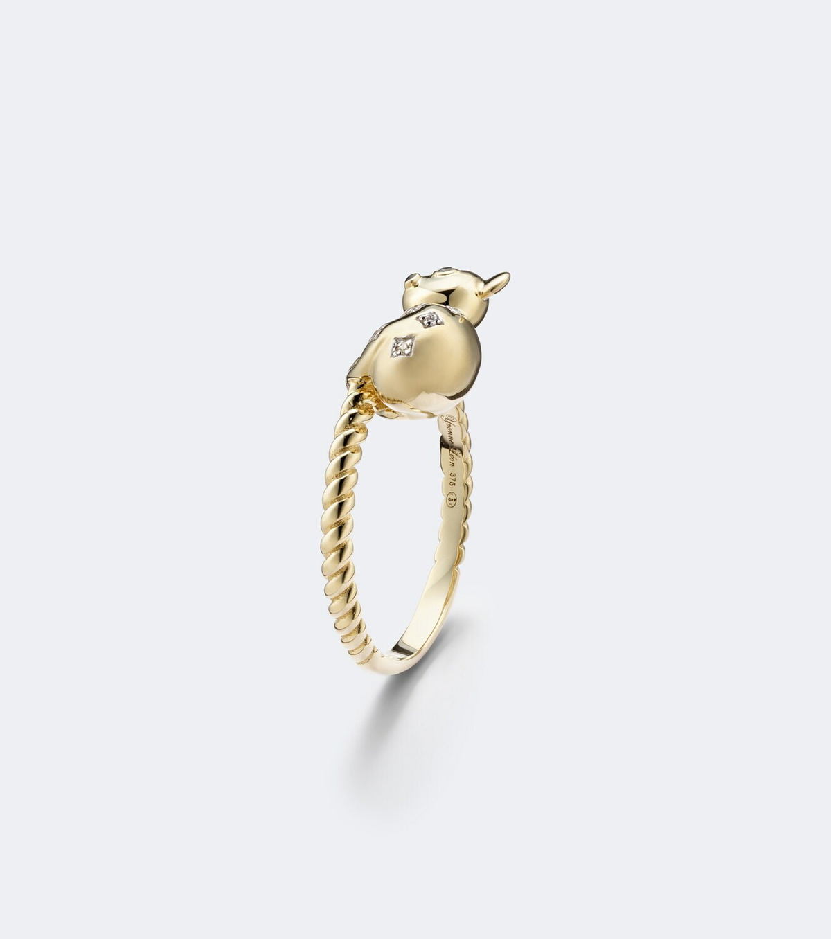 Yvonne Léon Koala 9kt gold ring with diamonds