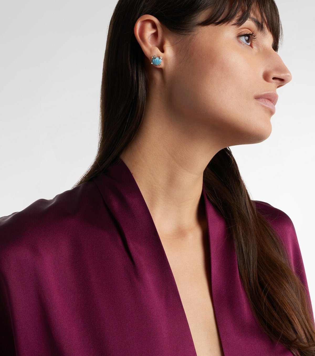 Yvonne Léon Crabe Coquillage 9kt gold earrings with gemstones
