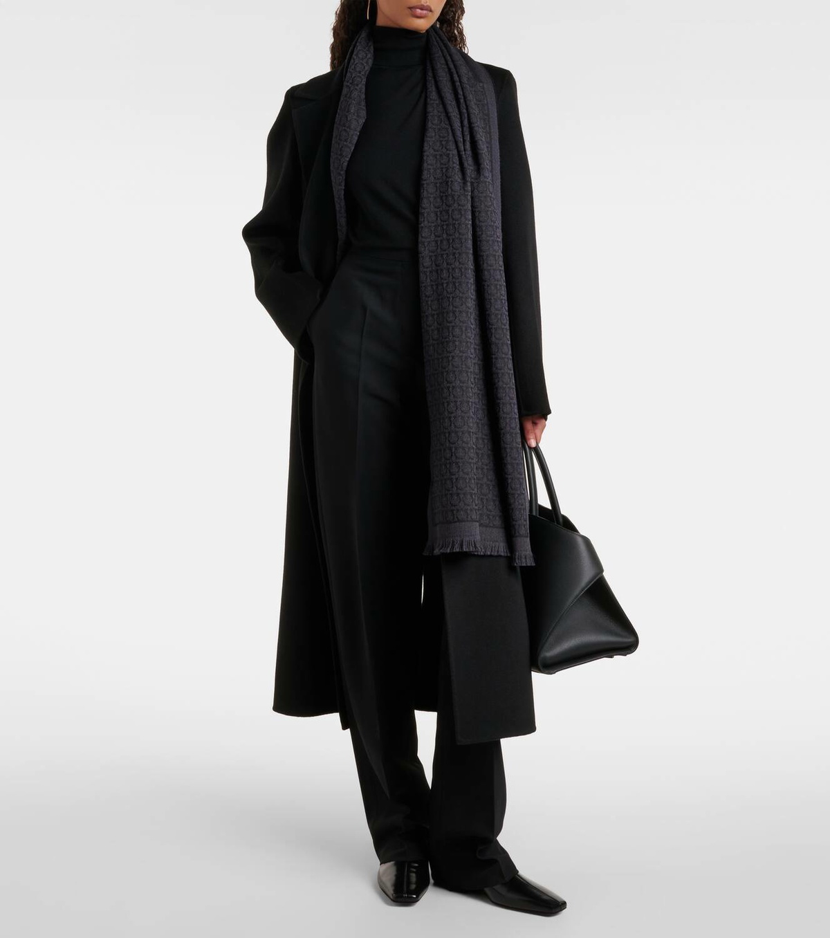 Ferragamo Gancini jacquard wool scarf