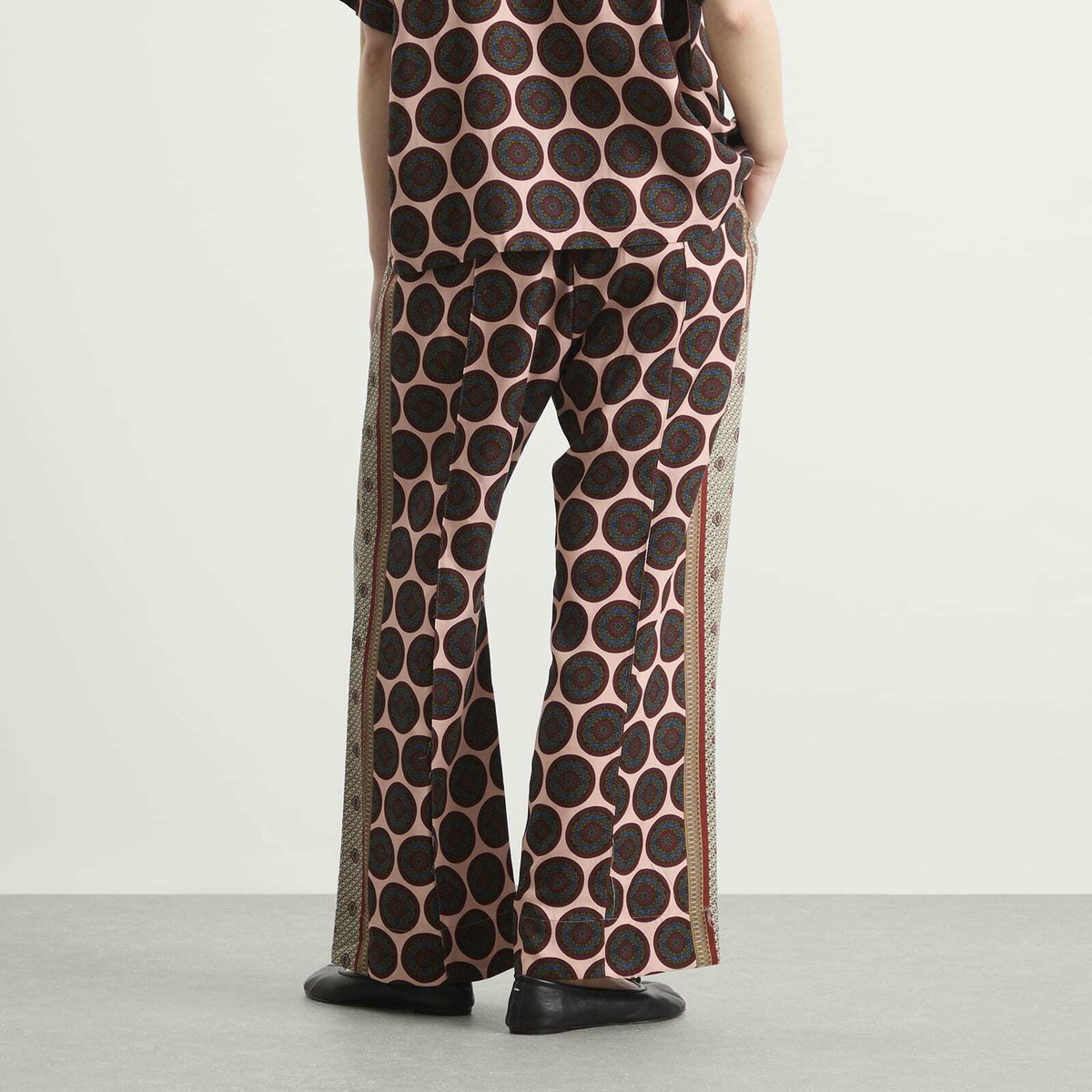 TOGA ARCHIVES Women's TOGA Inner Print Trousers in Light Pink