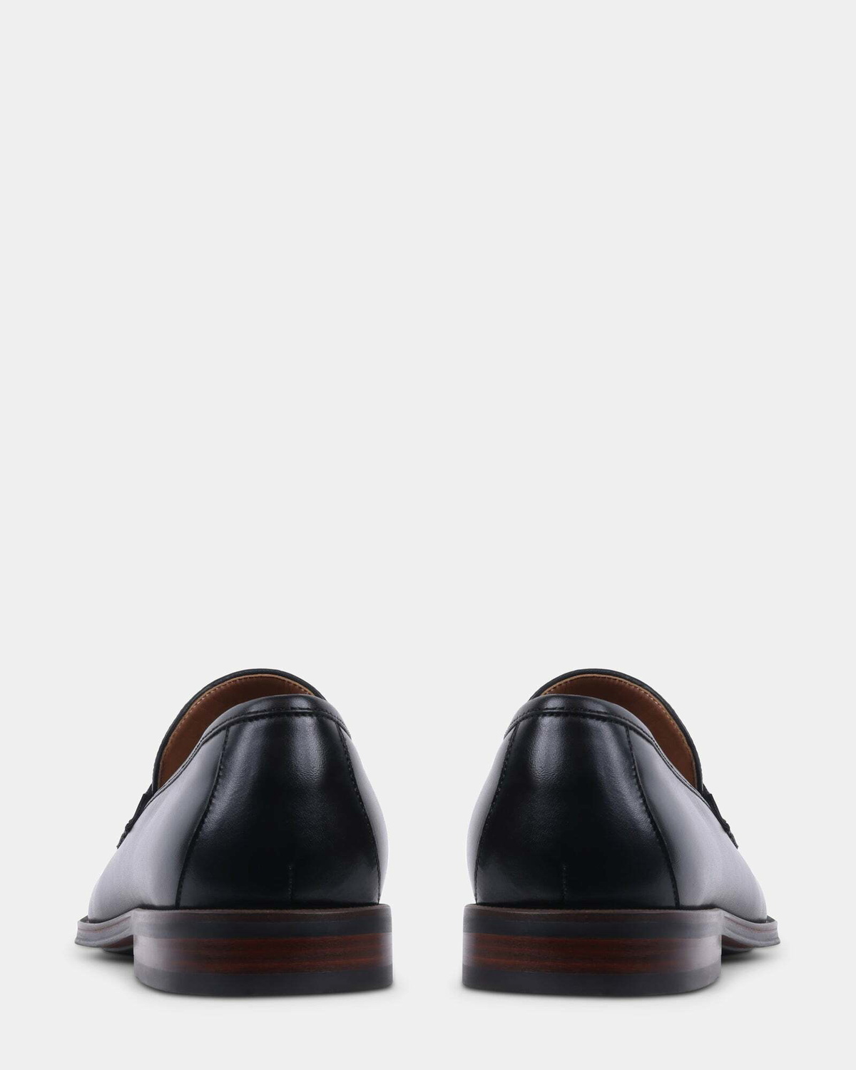 Steve Madden Ness Dress Shoes in Black