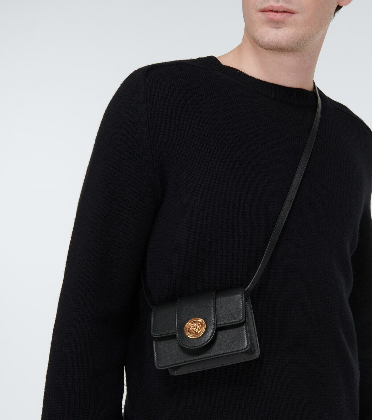 【VERSACE】送料/関税込 Medusa Biggie crossbody bag MINI Medusa Biggie Crossbody Bag Black,Gold | VERSACE US