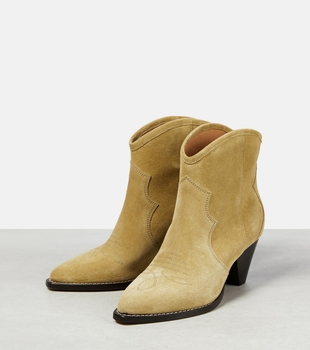 ショートブーツ・ブーティ Isabel Marant Beige suede Adnae ankle boots ISABEL MARANT Adnae Embellished Suede Ankle Boots in