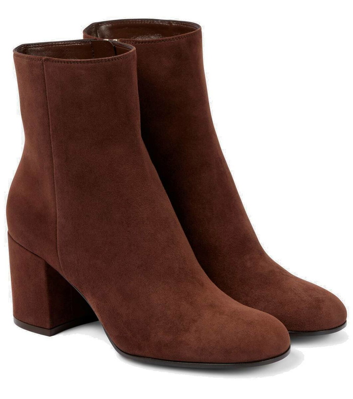 Photo: Gianvito Rossi Joelle 70 suede ankle boots