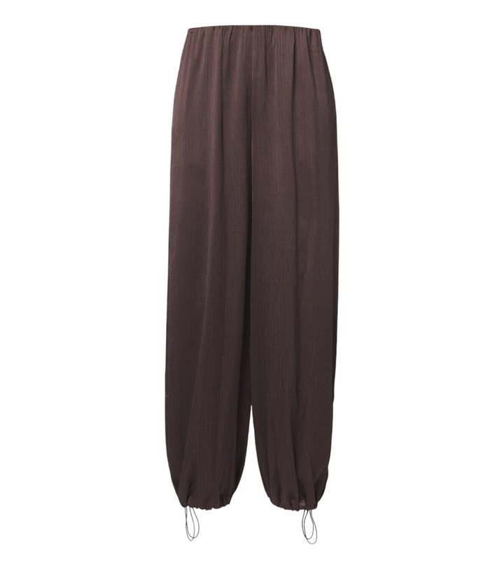 Photo: Vince Crinkled plissé balloon pants