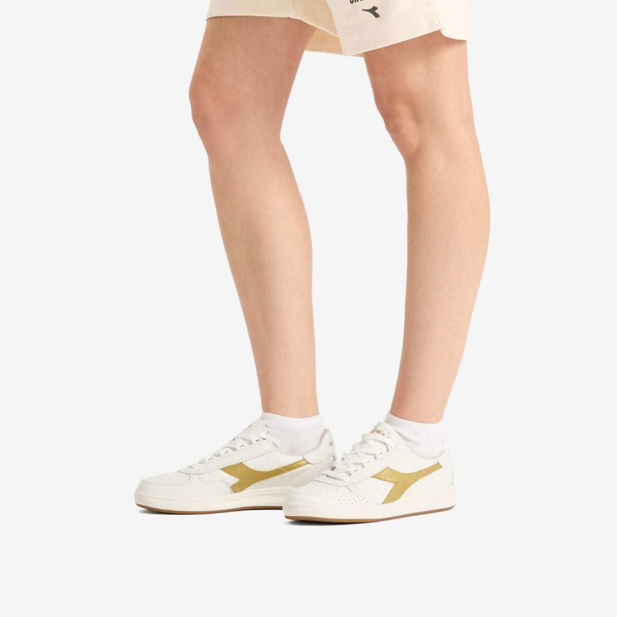 Diadora B.Elite '84 Sneaker in White/Gold