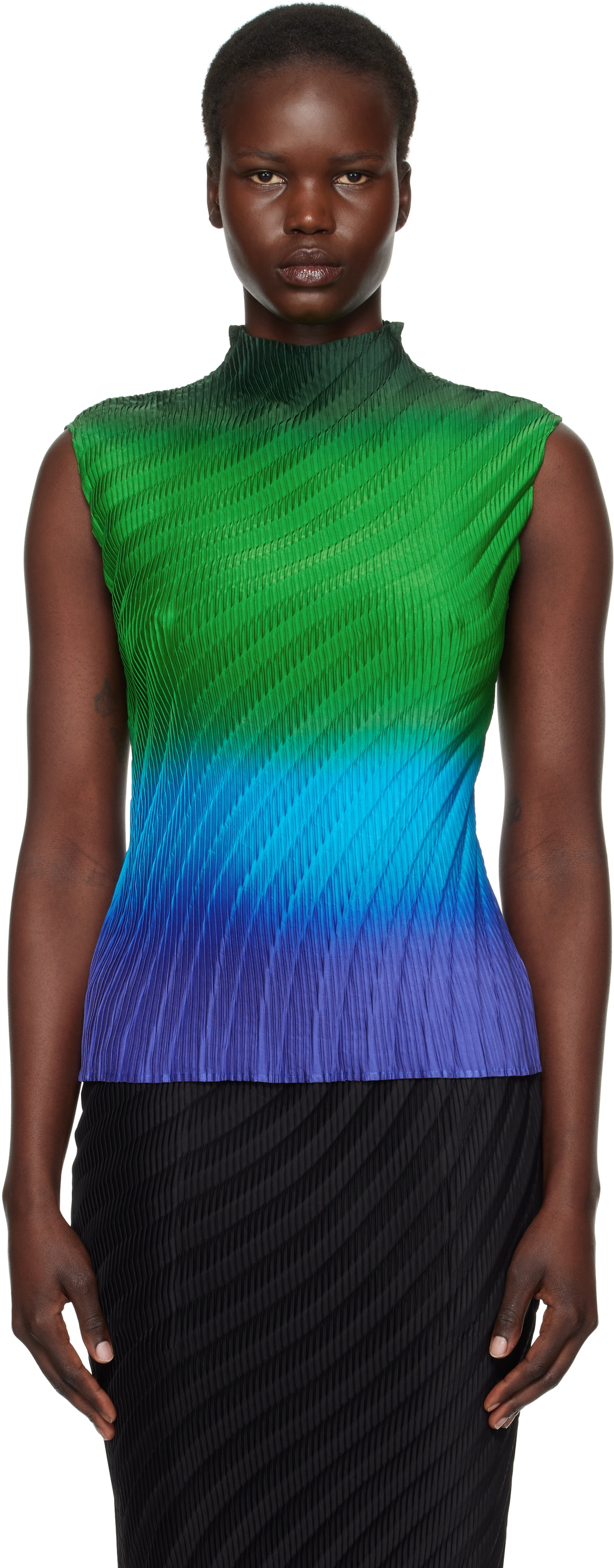 ISSEY MIYAKE NUANCE PLEATS SOLID ワンピース ISSEY MIYAKE ISSEY MIYAKE NUANCE PLEATS SOLID ワンピース ISSEY MIYAKE