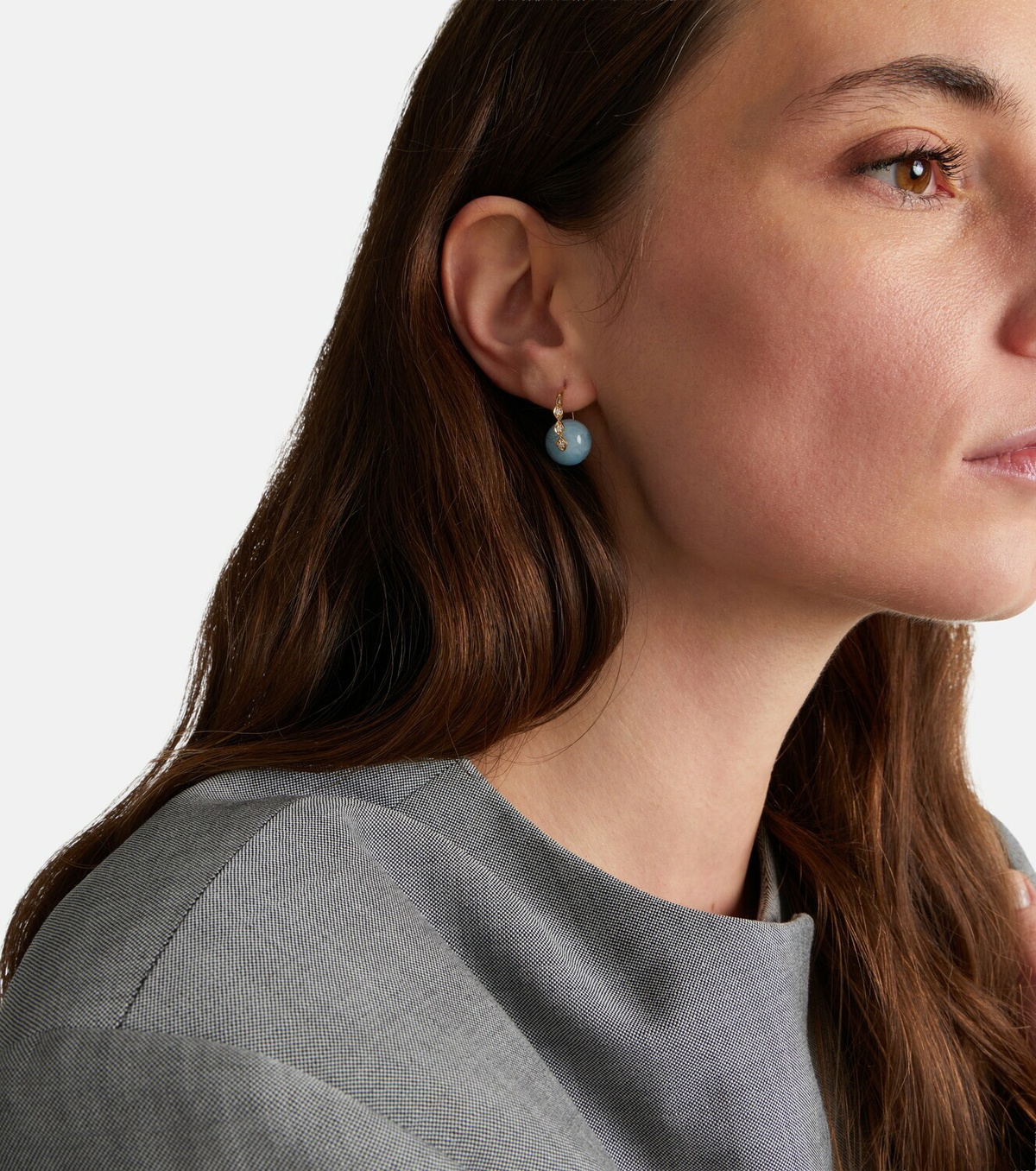 Sydney Evan 14kt gold (585/1000) earrings with diamonds and aquamarines