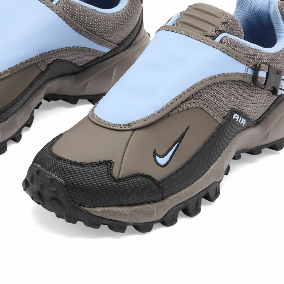 Nike Acg Phassad Sneaker in Cave Stone/Aluminium