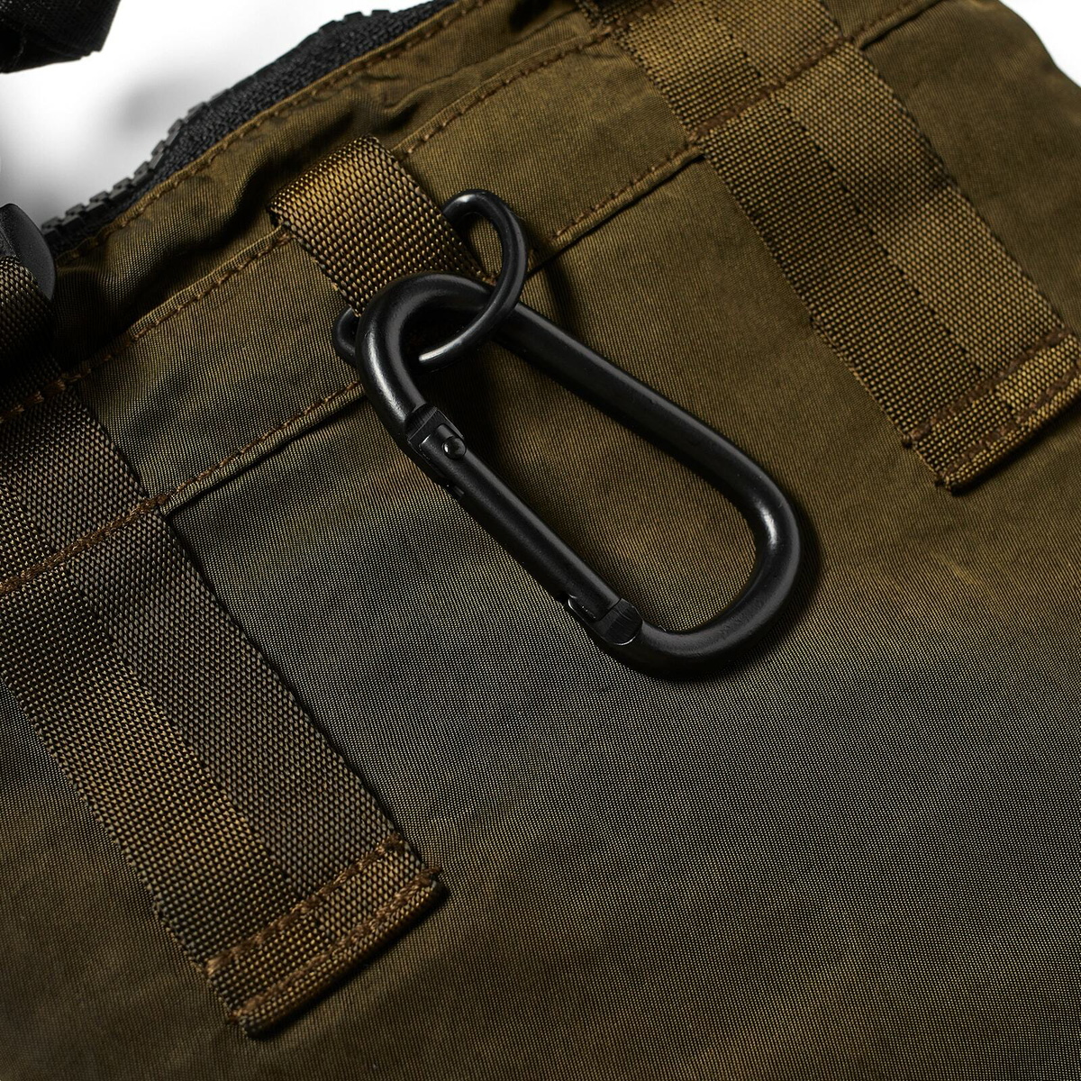 バッグ C.P. Company Crossbody Bag ivy green C.P. Company Men's Nylon B Crossbody Pouch in Ivy Green C.P. Company