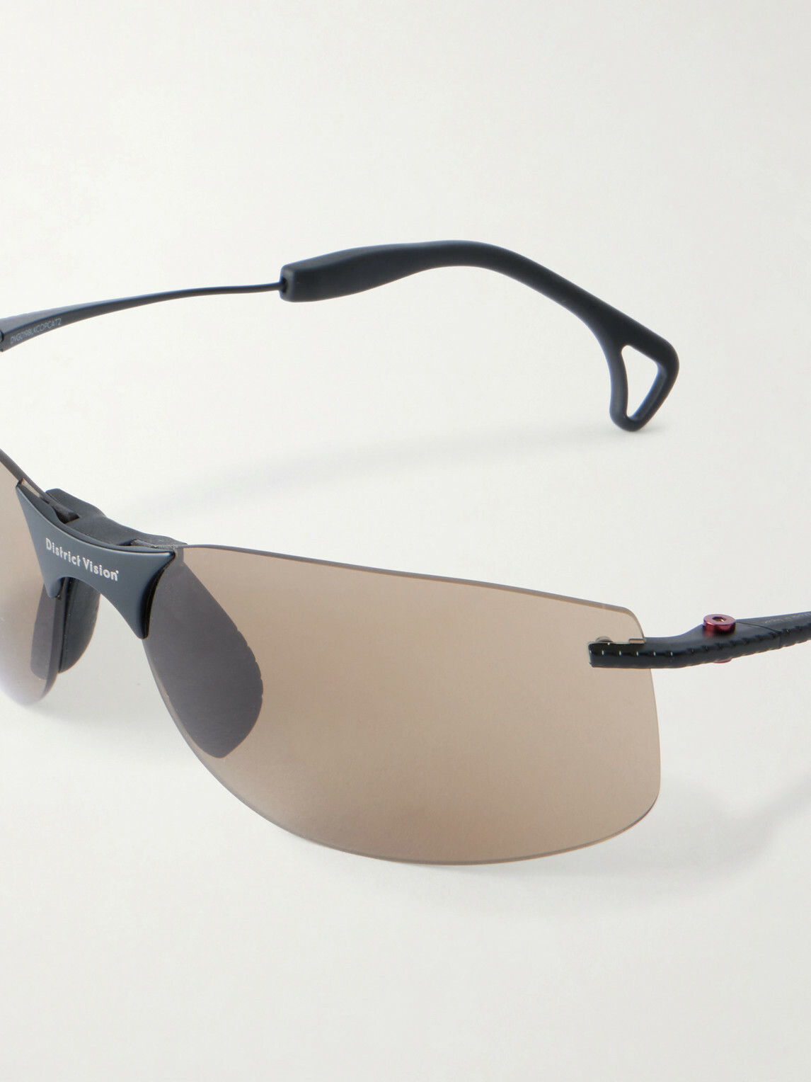 DISTRICT VISION - Mami Vantage D-Frame Titanium Sunglasses