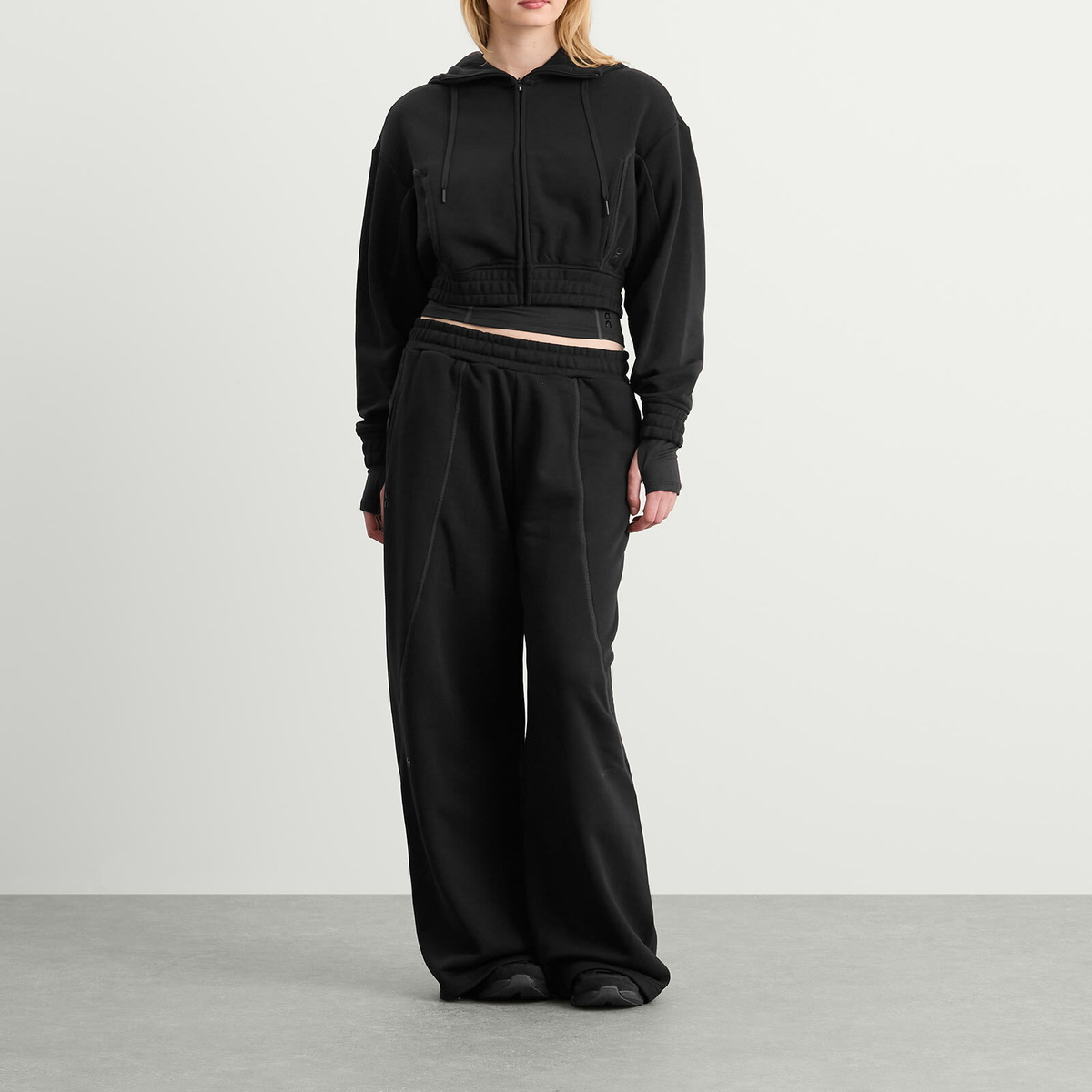 ON Women's x FKA Twigs Club Cropped Hoodie in Black