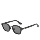 AKILA Iris Sunglasses in Black 