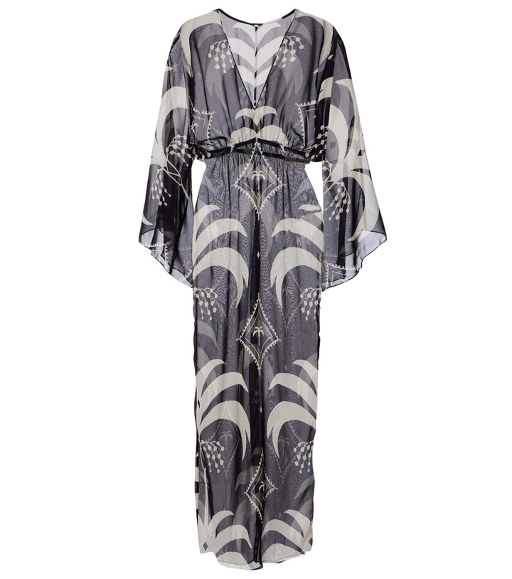 Photo: Johanna Ortiz Printed sheer beach cover-up