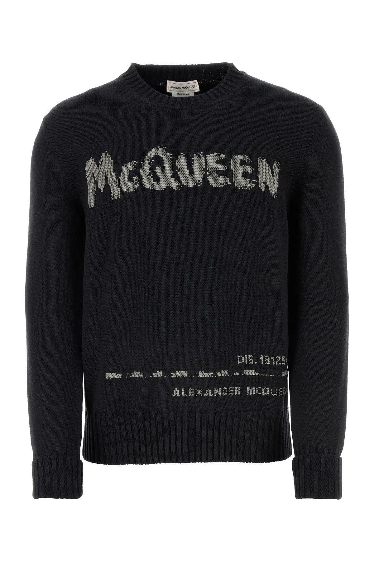 【送料&関税込】Alexander McQueen Studded Shoulder Sweater Alexander McQueen Studded Shoulder Sweater Alexander McQueen