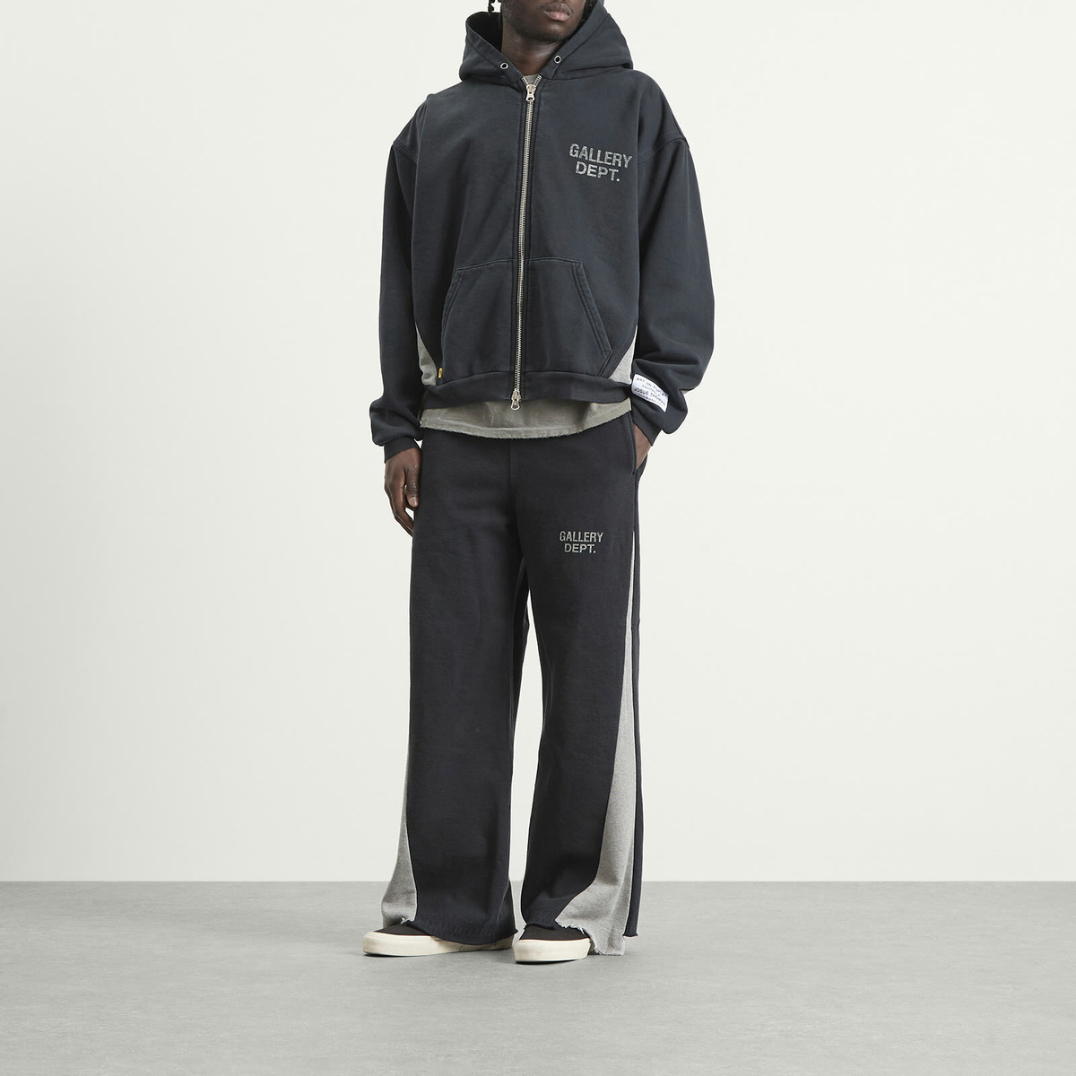 Gallery Dept Men's . Twisted Leg Flare Sweatpant in Washed Black/Heather Grey