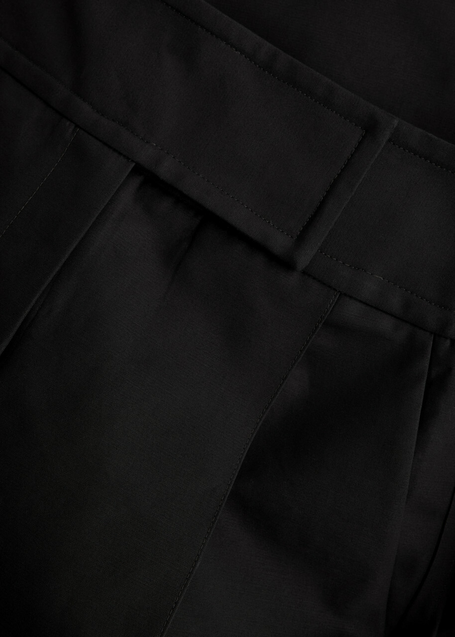 Esse Studios Juna Cropped Wide-leg Cotton Trousers Black