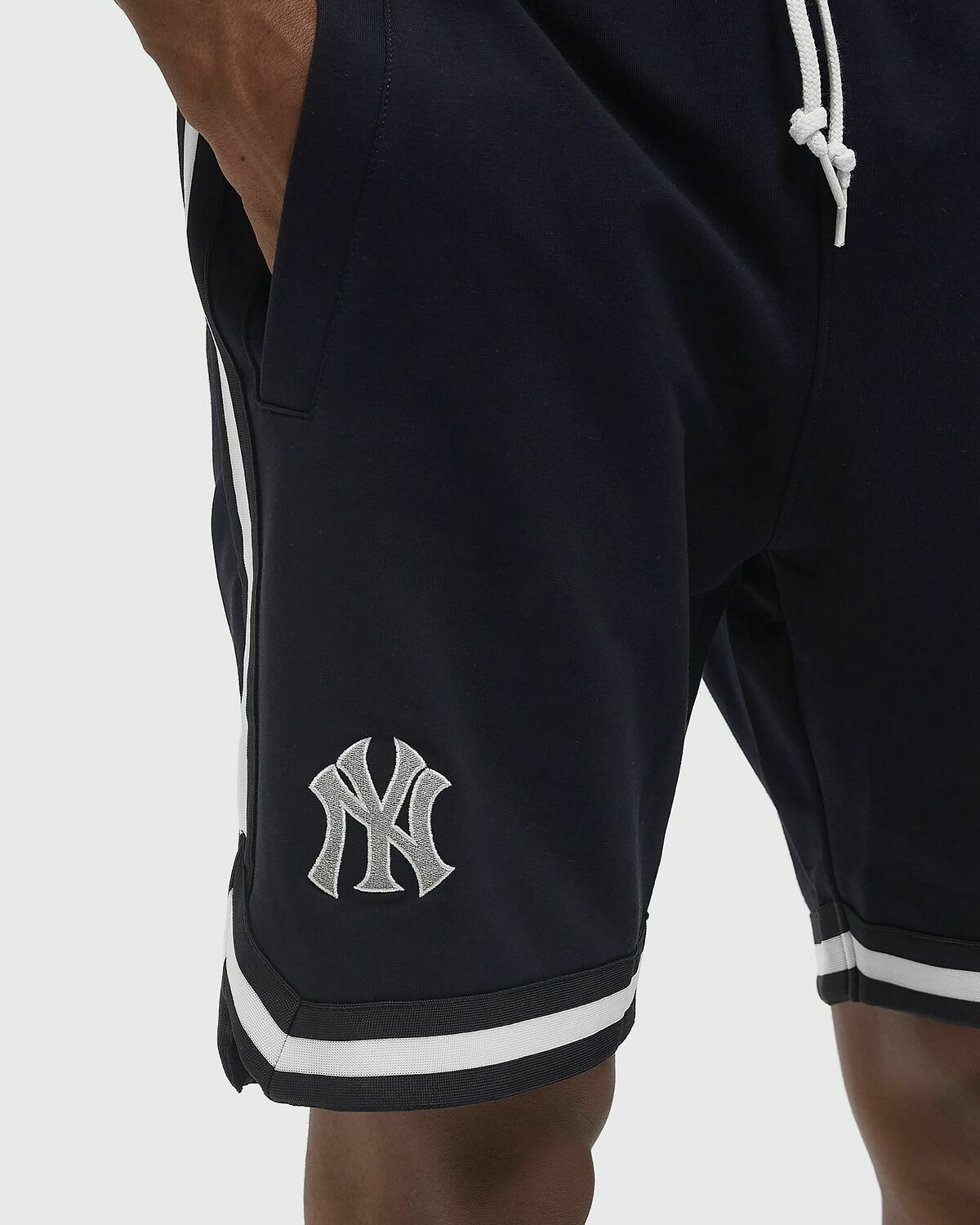 New Era SPTCLAS SSTEE2398 NEW YORK YANKEES Blue Mens Sport & Team Shorts/Team Pant