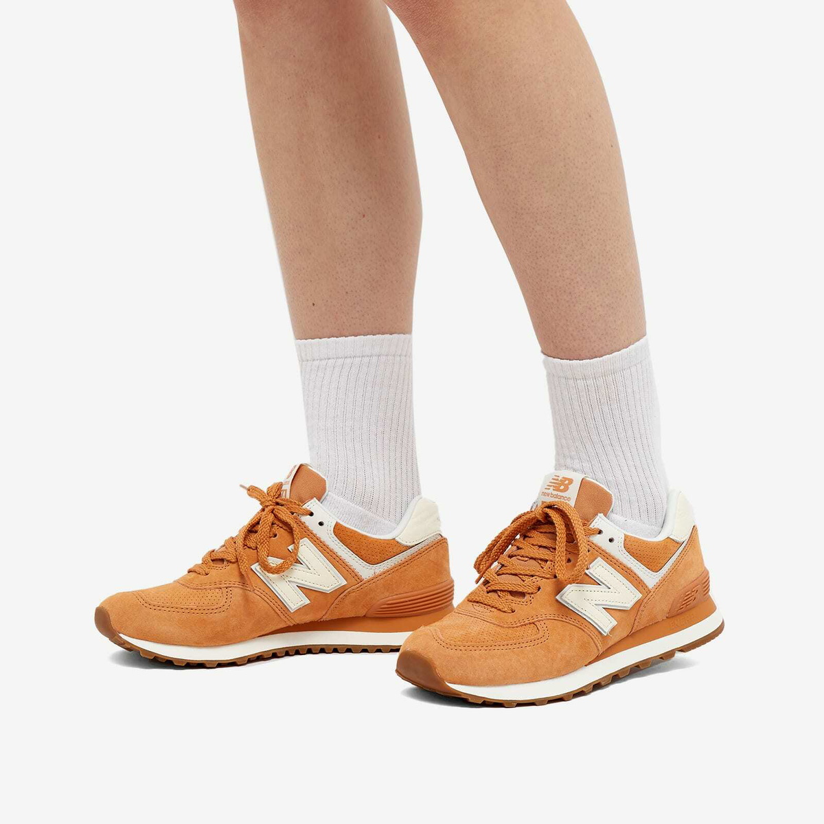 サイズのあるうちに New Balance 574 ブラウン/ボーン New Balance Women's WL574NB Sneakers in Sepia New Balance