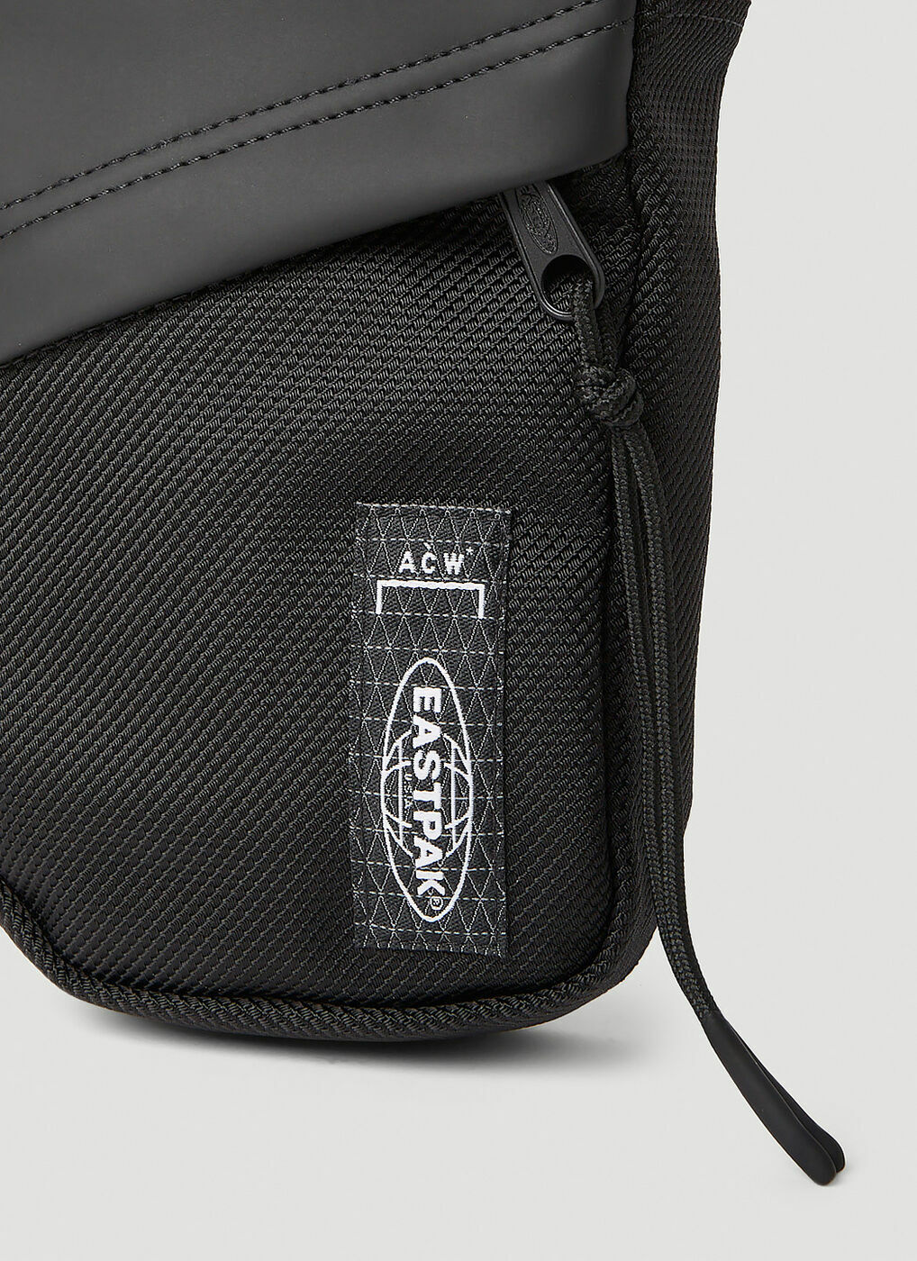 A-COLD-WALL* x Eastpak - Pouch Crossbody Bag in Black A-Cold