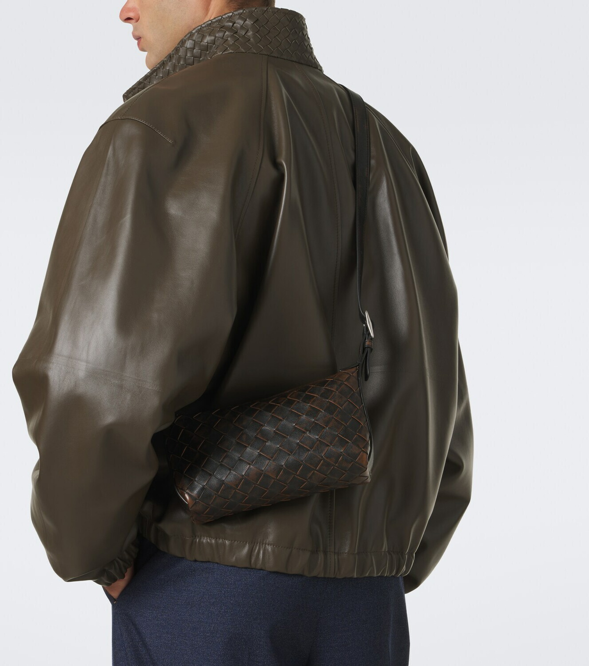 Bottega Veneta Traveler Intrecciato leather phone pouch