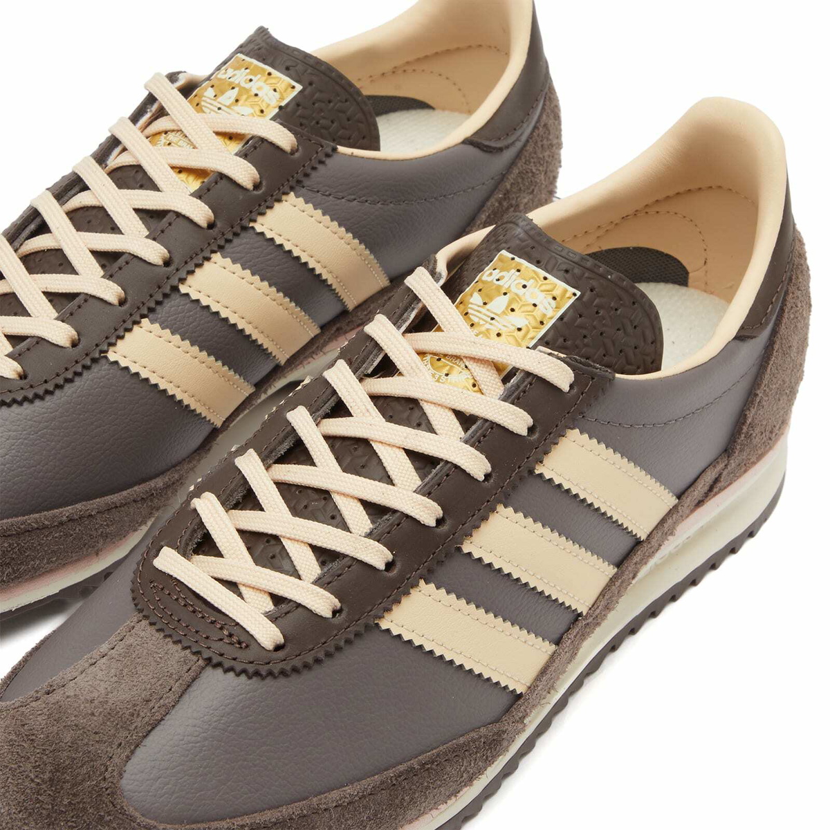 Adidas Women's SL 72 OG W Sneaker in Charcoal/Crystal Sand