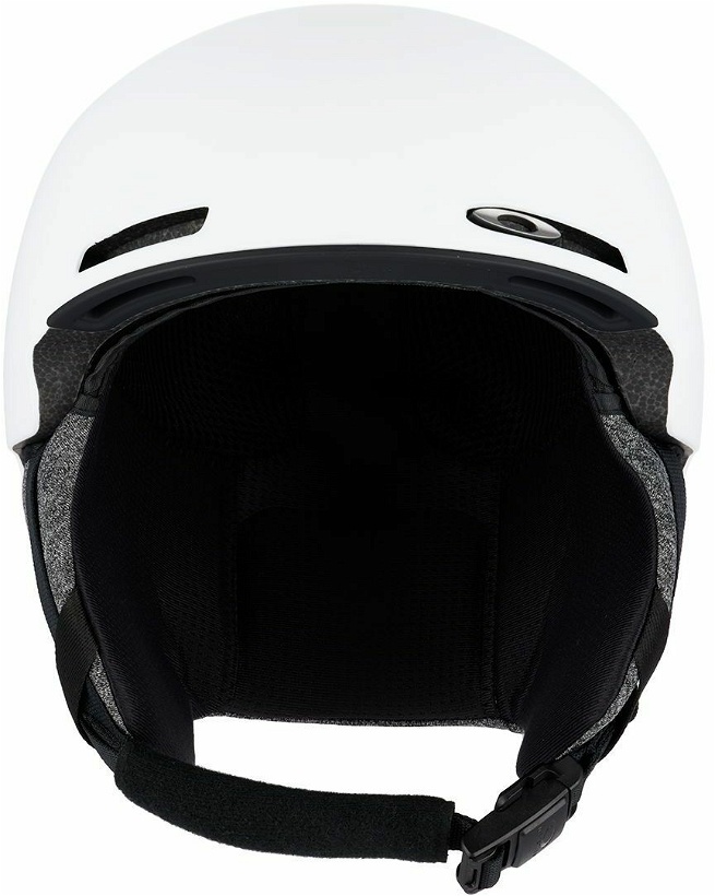 Photo: Oakley White MOD1 Snow Helmet