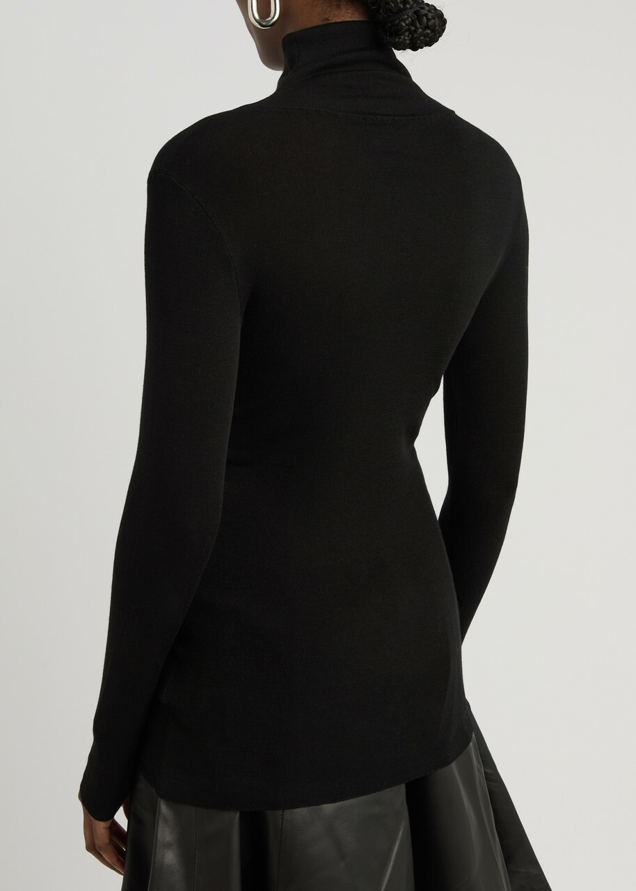 Aexae Wool top Black