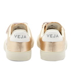 Veja Womens Women's Recife Sneakers in Platine/White