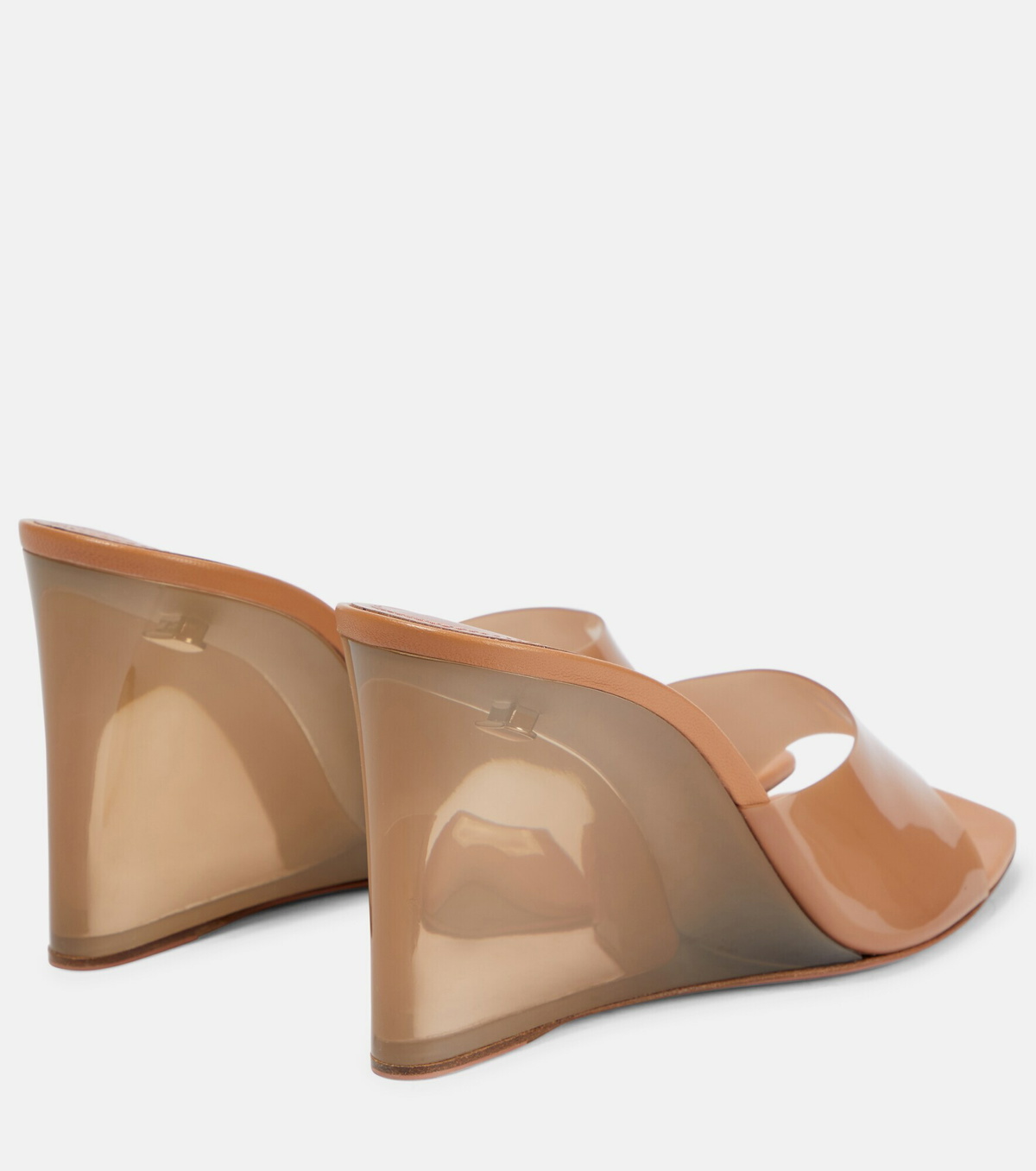 【Amina Muaddi】 Lupitaレザー wedgeミュール AMINA MUADDI Lupita PVC wedge mules | NET-A-PORTER