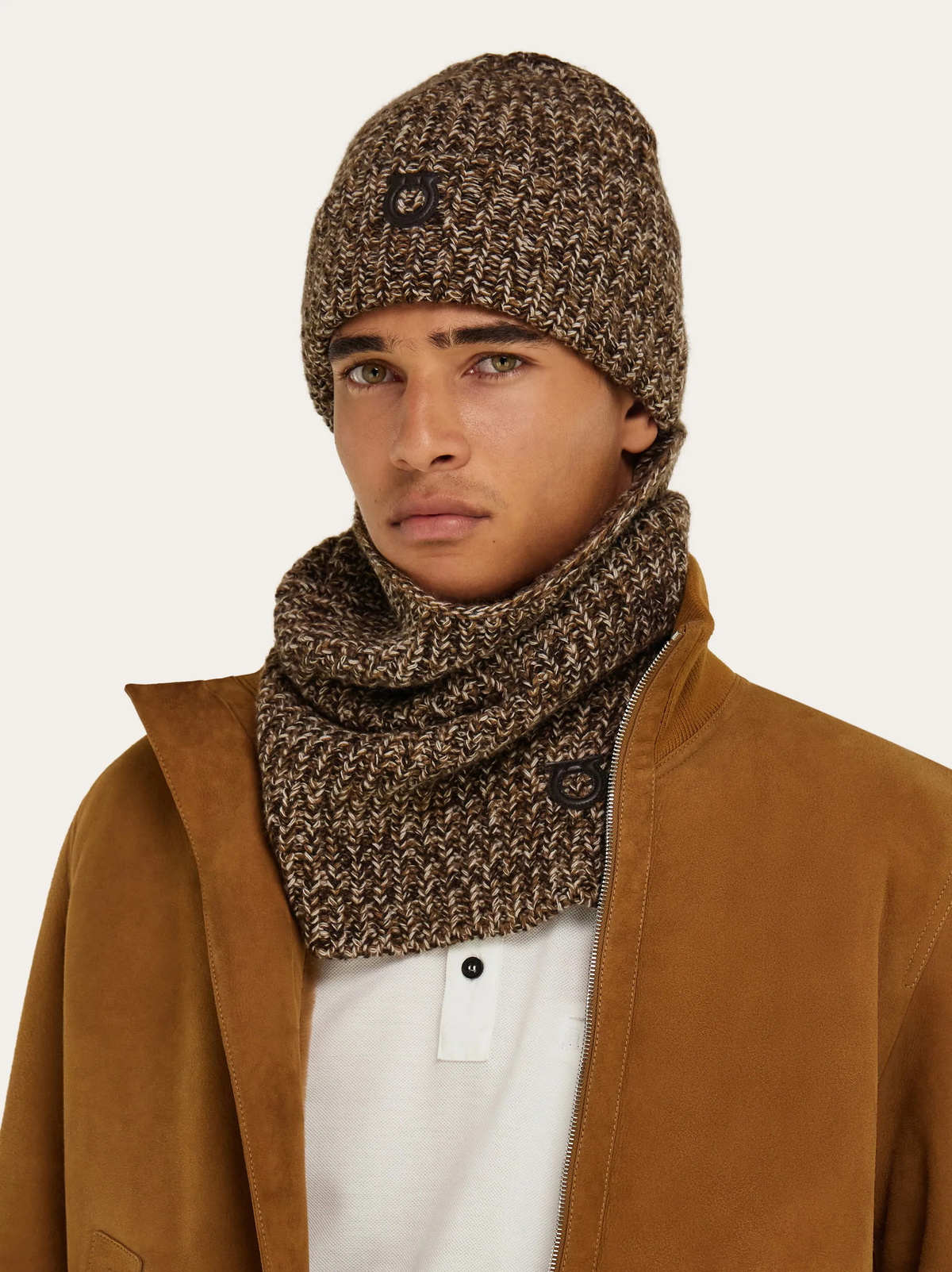 Ferragamo Mens Cowl scarf in Brown