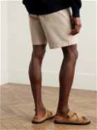 De Bonne Facture - Straight-Leg Pleated Cotton-Twill Shorts - Neutrals