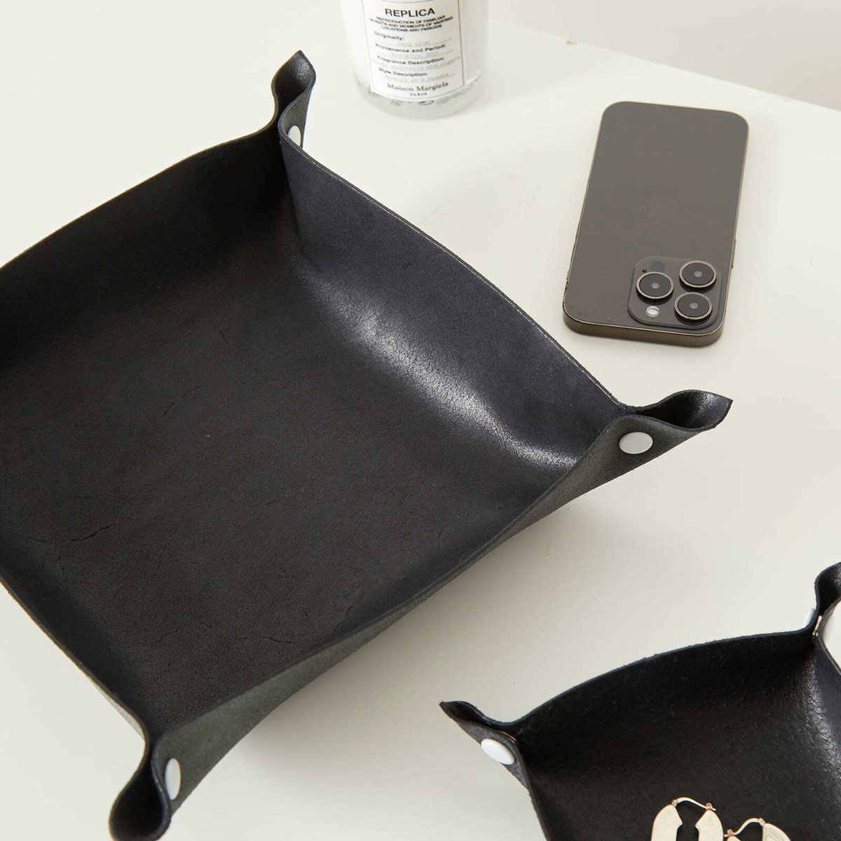 Hender Scheme Tray - Medium in Black 
