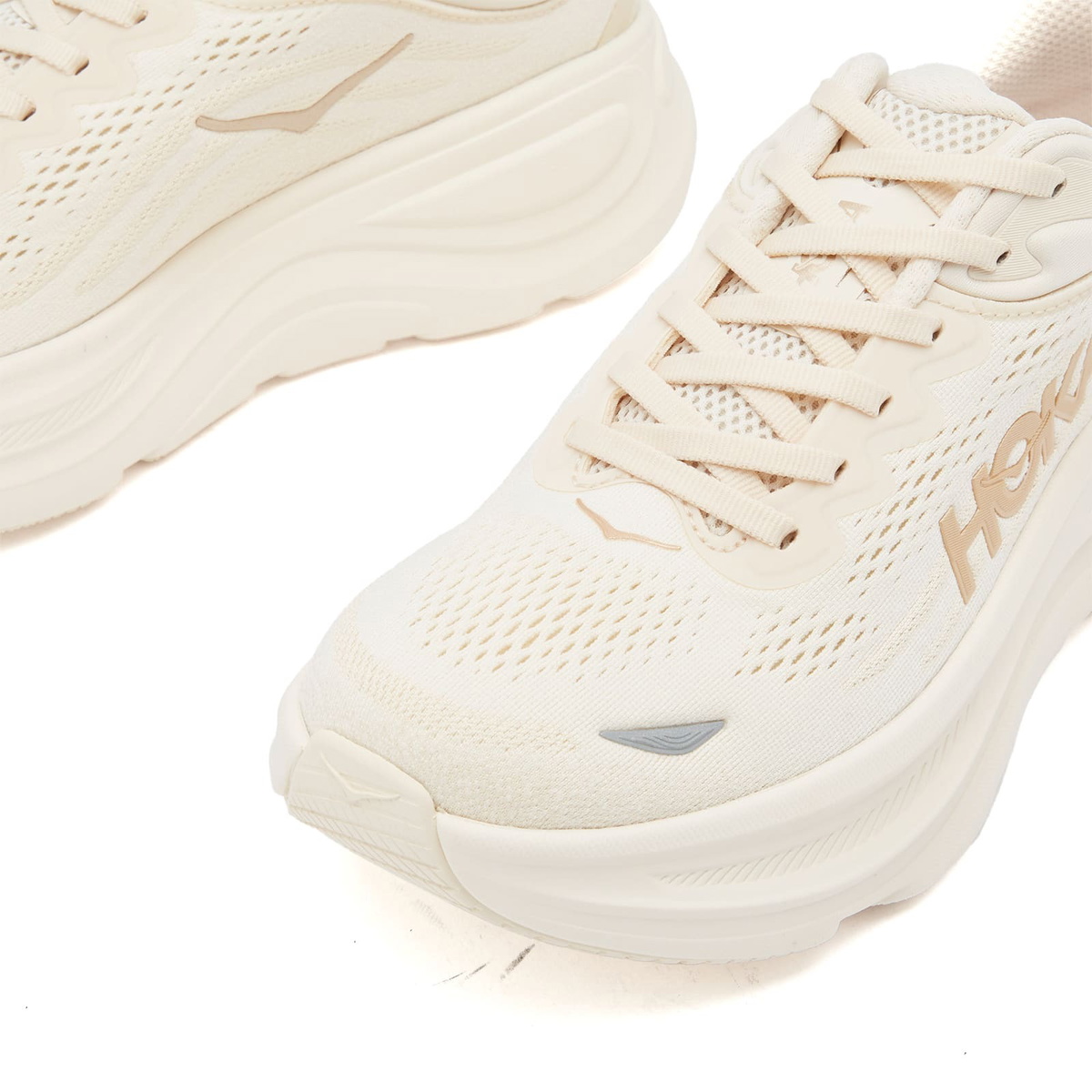 HOKA ONE ONE Women's W Bondi 9 Sneaker in Vanilla/Birch