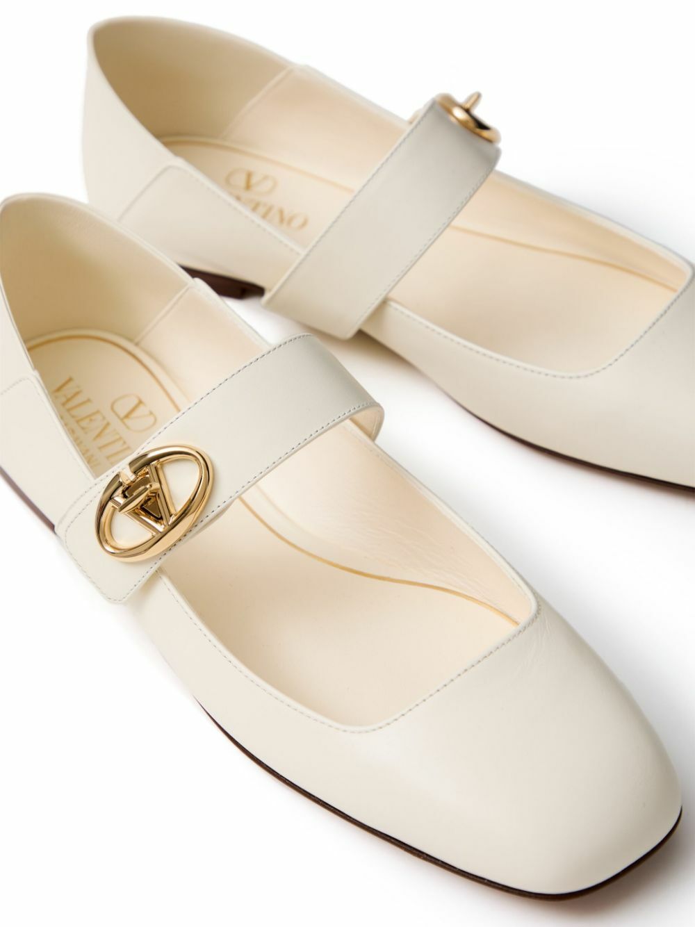 VLOGO LOCKER MARY-JANE BALLERINA IN WHITE CALFSKIN