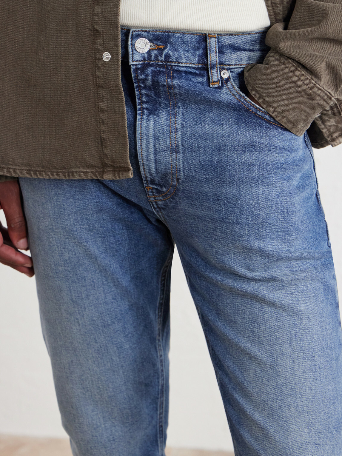FRAME - The Modern Straight-Leg Jeans - Blue