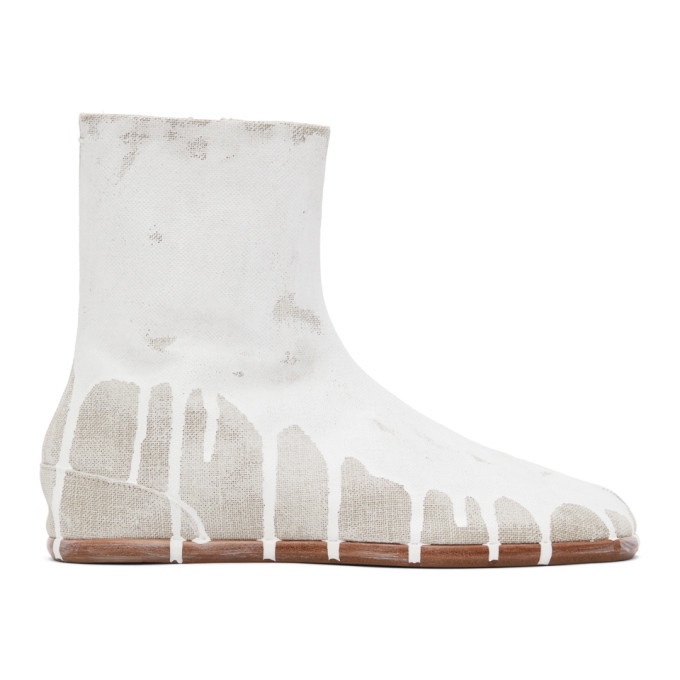 Photo: Maison Margiela Off-White Bianchetto Flat Tabi Boots