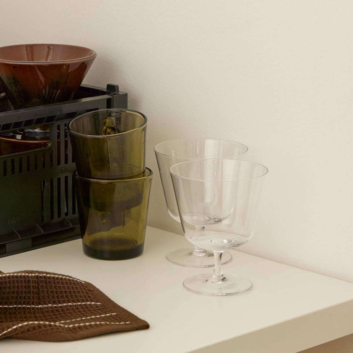 HAY Curve Stem Glass - Set of 2 in Clear 