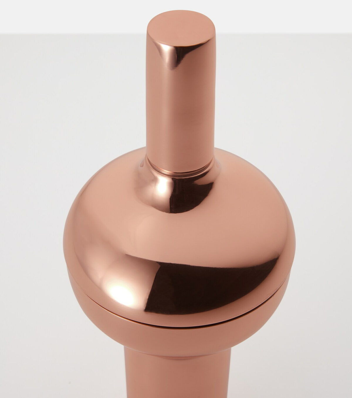 Tom Dixon - Plum cocktail shaker