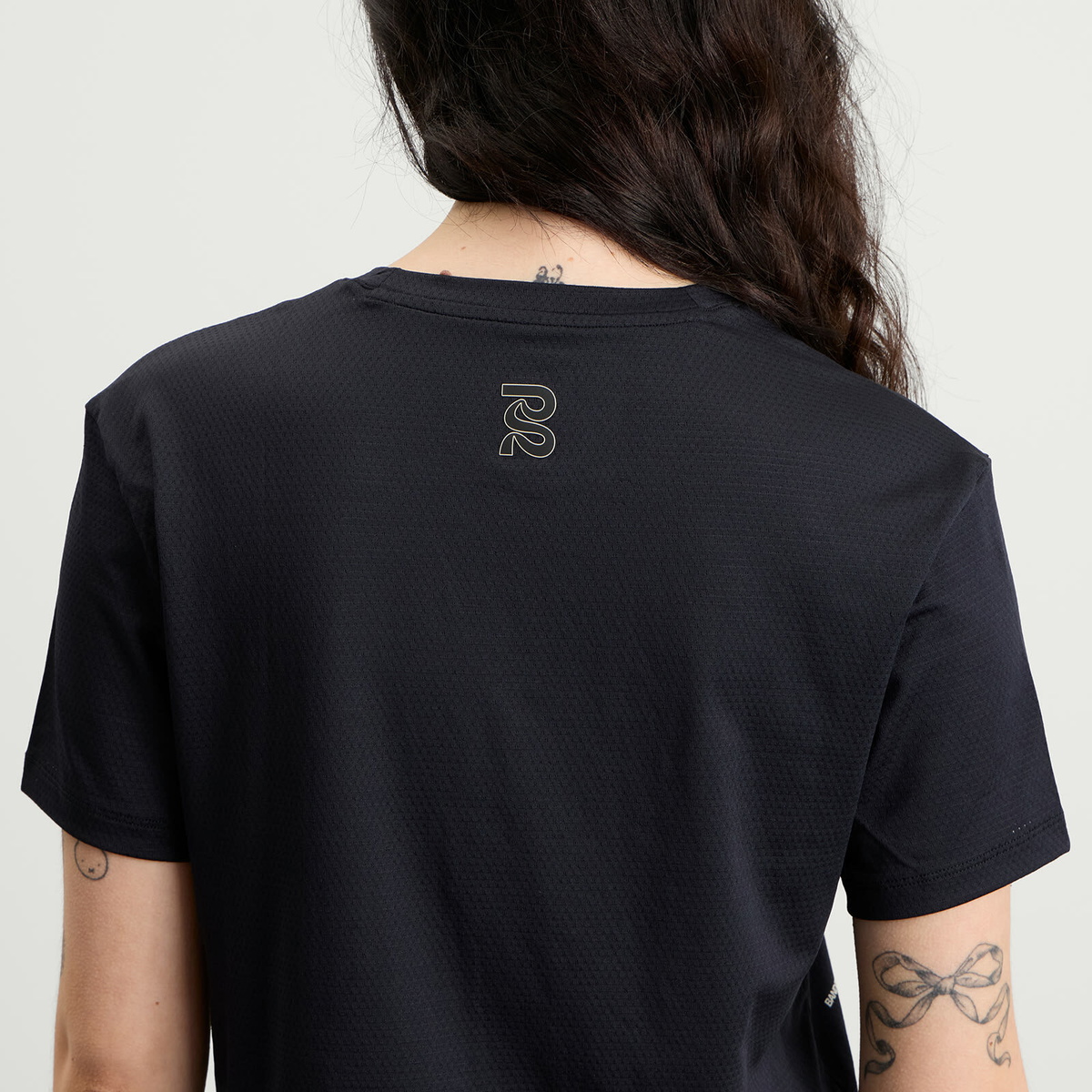 Bandit Women's Women’s Micromesh™ Cropped T-Shirt in Black