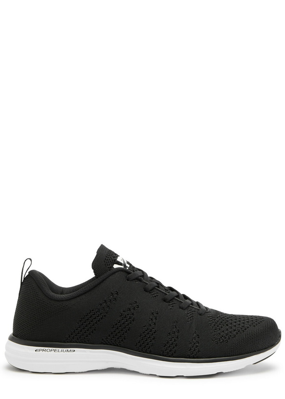 Photo: Athletic Propulsion Labs Techloom Pro Knitted Sneakers Black And White