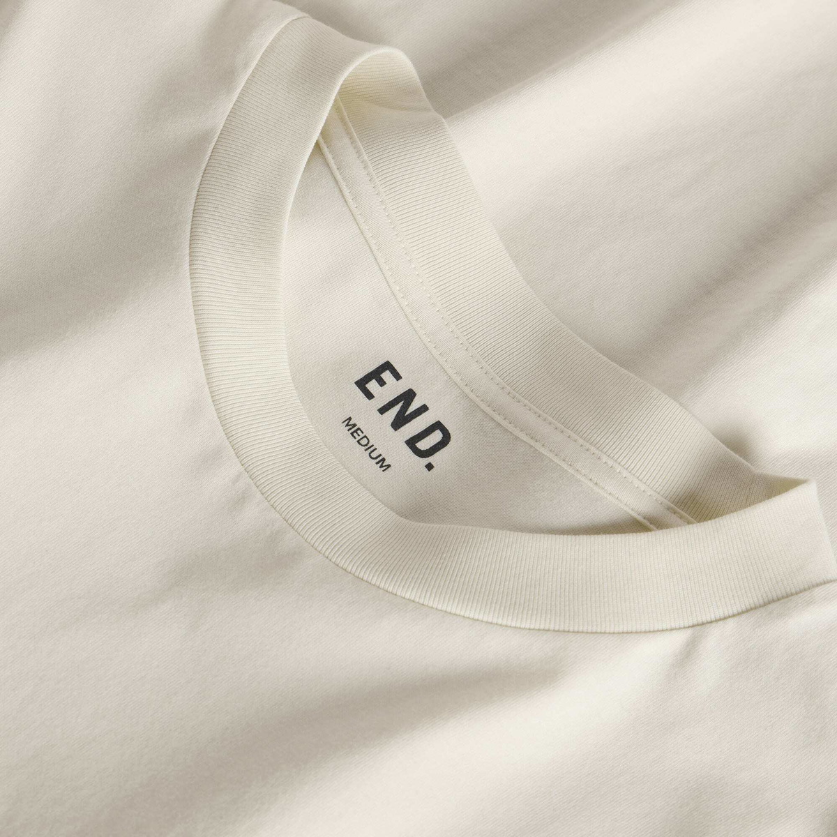 END. Mono T-shirt in Smoke White